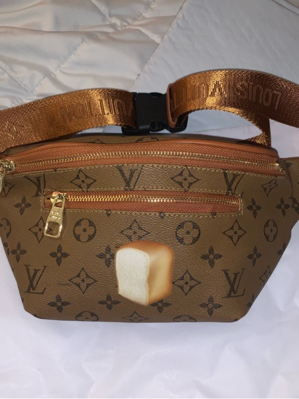 FASHION Bag Brown Monogram Canvas Belt Bag